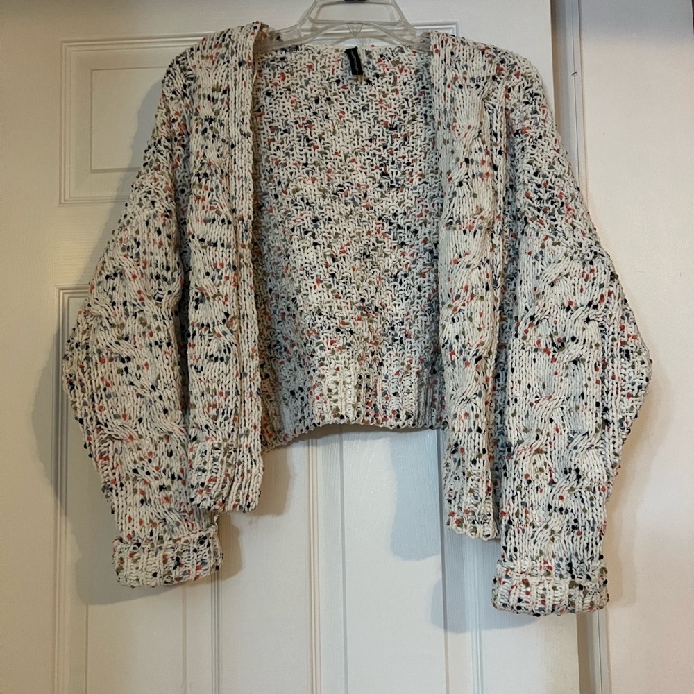 Moon & Madison Speckled Knit Cardigan